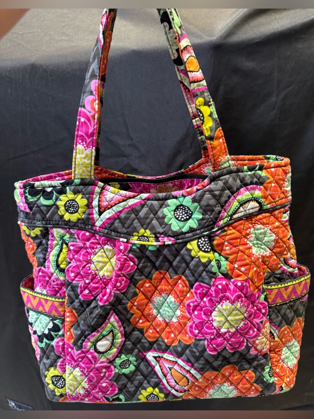 Vera Bradley Pleated Tote in Ziggy Zinnia *Retired * Like New